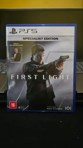 007 First Light Ps5 Mídia Física