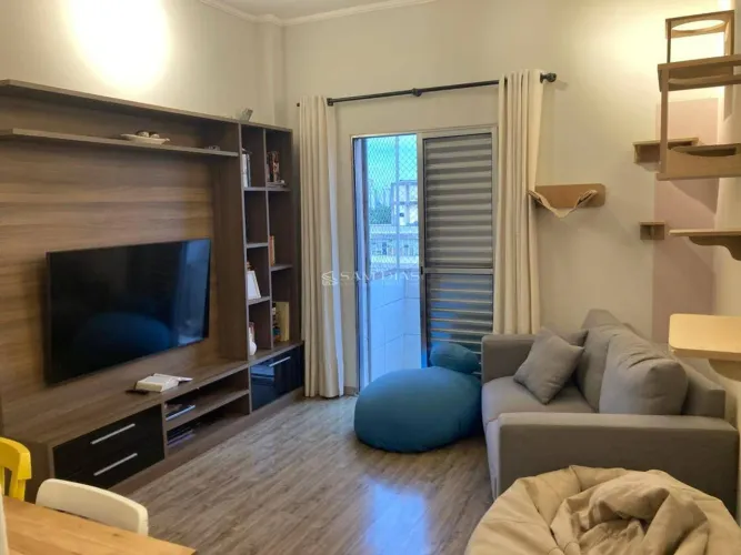Apartamento à Venda no Bom Retiro, 72M², 2 Dormitórios com Varanda | Próximo Ao Centro de