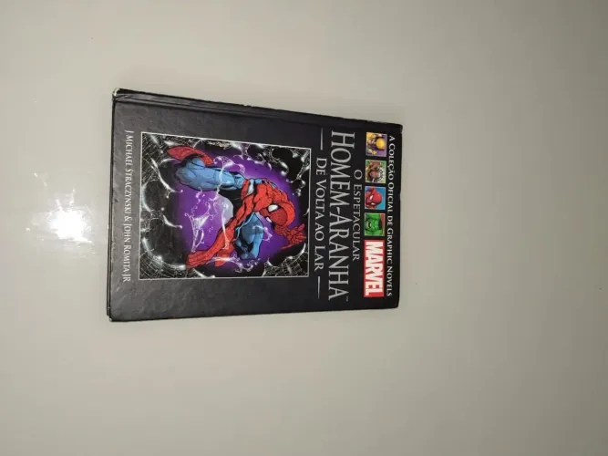 Vendo livros variados! Chaisaw Man / Monster volume 1/ Homem aranha/ O mundo de Norm!