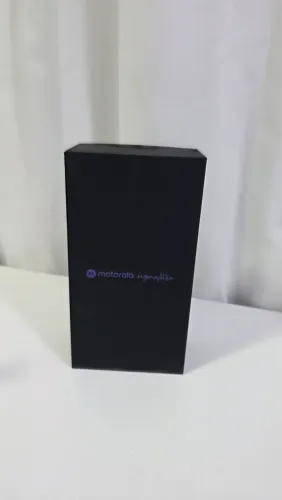 Motorola signature