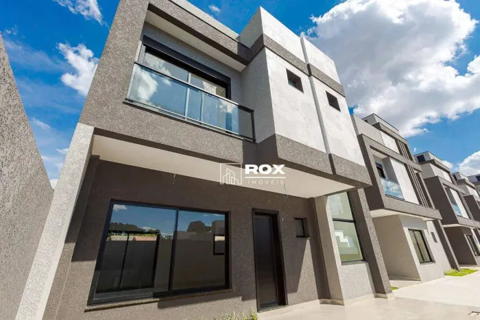 Sobrado triplex em condominio com 3 quartos à venda - Boqueirão, Curitiba/PR