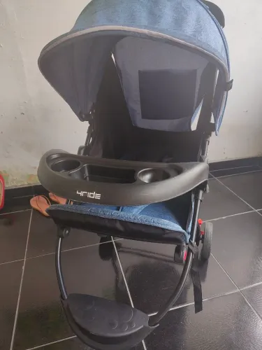 Carrinho de bebê