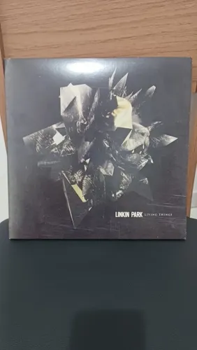 Linkin Park - Living Things Vinil Branco Estandar