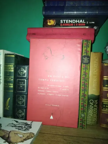 Livro/ Em busca do tempo perdido / Marcel proust