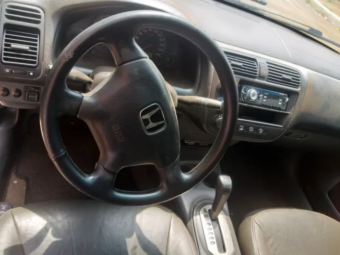 Honda Civic Sedan Lx/lxl 1.7 16V 115cv Aut. 4P 2005