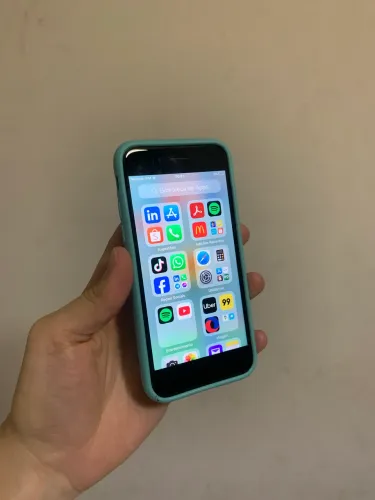 Iphone 8 único dono com caixa e nota fiscal