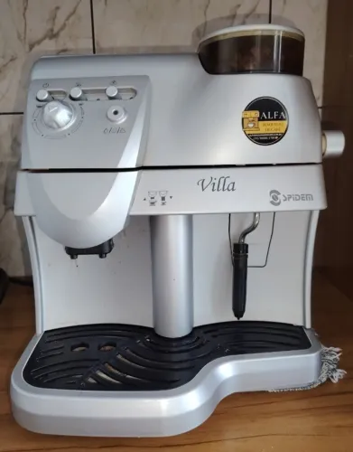 Cafeteira Spidem Villa Automática Moedor de Grãos