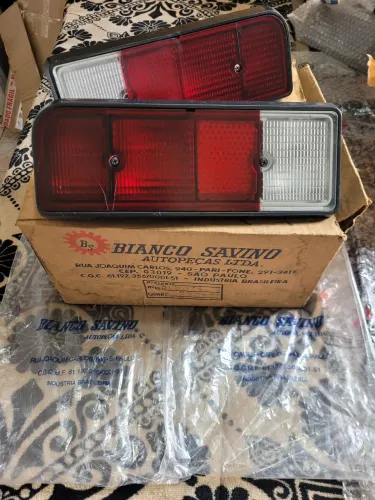 Lanterna traseira rubi chevette tubarão bianco savino nova carcaça gm opel