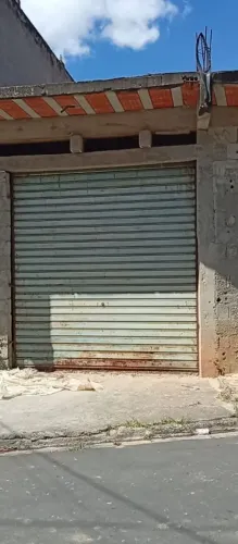 Vende-se porta de aço,3mts de largura por 290mts de altura