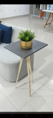 Mesinha retrô 80cm altura