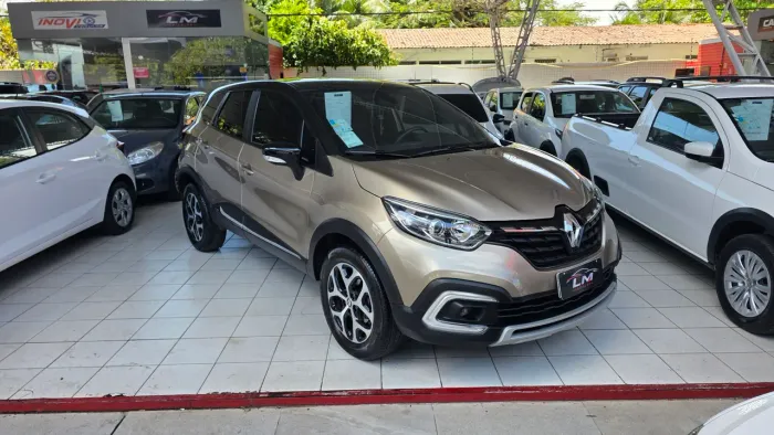 Renault Captur Intense 1.3 TB 16V Flex 5P AUT 2022