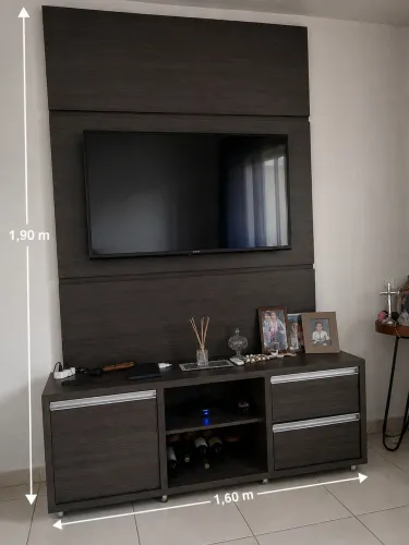 Rack com painel de mdf planejado