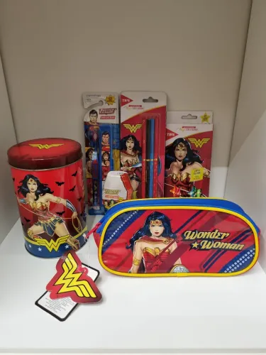 Kit Mulher Maravilha