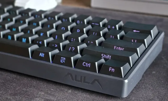 [NOVO] Teclado magnético AULA WIN60 HE RGB