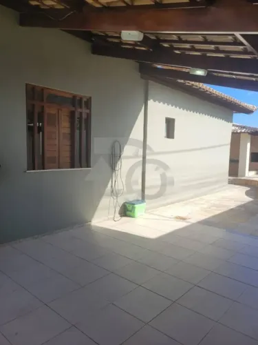 Casa no Bairro Aruana, Aracaju/SE com 300m², 3 Quartos, 6 Garagens, Churrasqueira e Mais