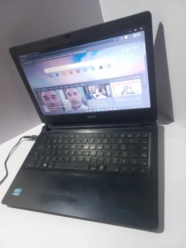 Notebook CCE i3 1.80GHz 4GB 500GB