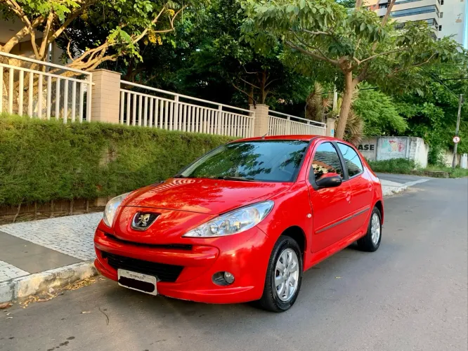 Peugeot 207 XR Sport 1.4 Flex 8V 5P 2012