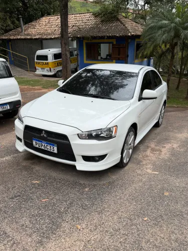 Mitsubishi Lancer 2.0 16V 160cv Aut. 2014