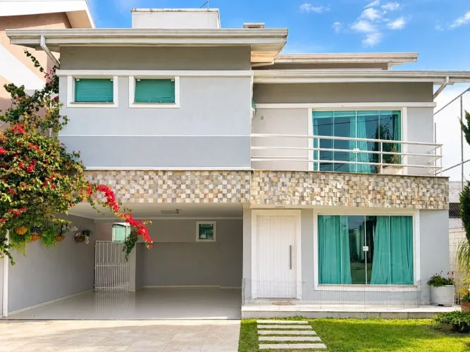 Casa à venda no Condomínio Edelweiss - Pinheirinho