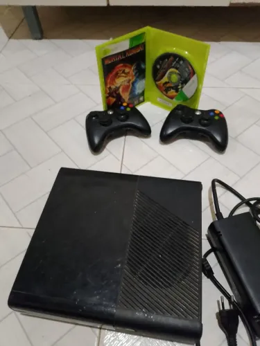Vendo um Xbox 360