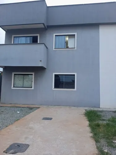 Alugo apartamento térreo no jardim ingá 