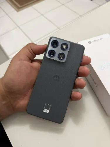 Moto Edge 70 - 256GB