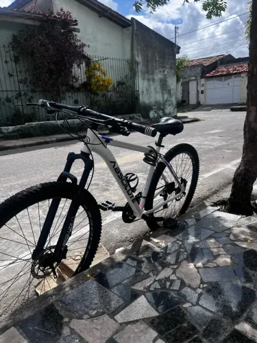 Vendo!! Ou troco! Aro 29 Nero 4