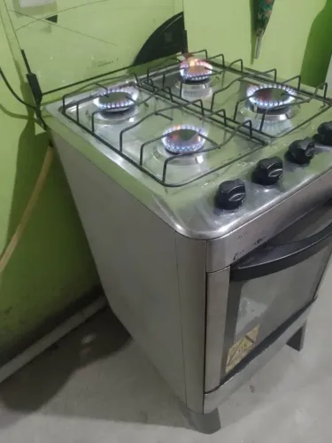 Fogão 4 BC inox automático (entrego)