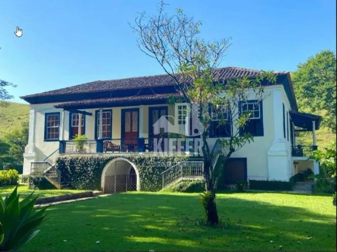 Fazenda com 18 dormitórios à venda, 2150000 m² por R$ 24.000.000,00 - Centro - Bananal/SP