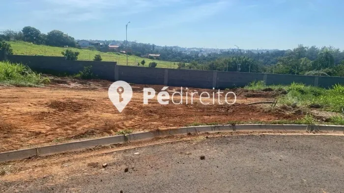 Terreno 349m² com casa em construção à Venda em Condominio Fechado em Indaiatuba-SP