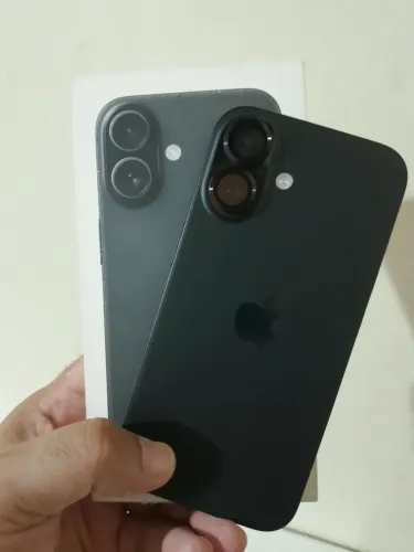 iPhone 16