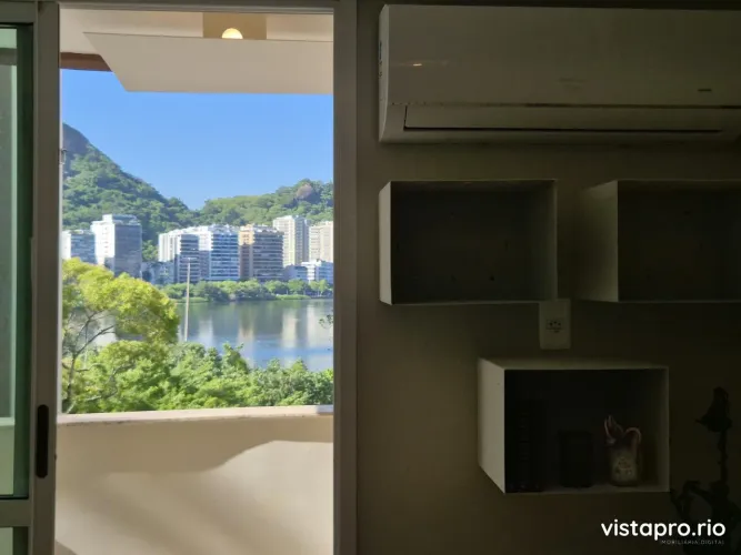 Charmoso Flat residencial na Lagoa, pronto para morar!