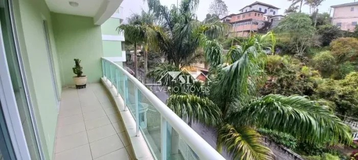 Apartamento- Petrópolis, Vila Militar