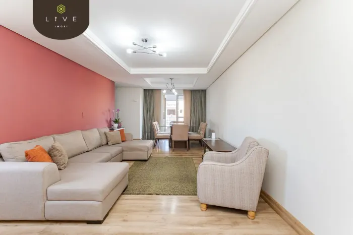 Apartamento mobiliado para locação com 3 quartos, sendo 1 suíte, e vaga de garagem no bair