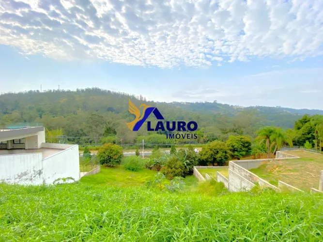 Terreno de 1.018m² à venda no Condomínio Sol Vinhedo Village em Vinhedo-SP: oportunidade ú