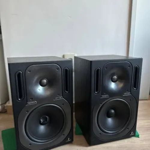 Monitores de Áudio Behringer (Par)