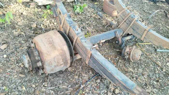Vende se eixo do truck
