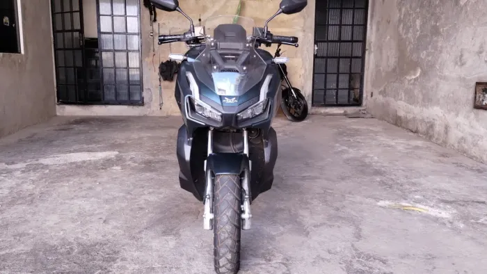 ADV 150CC 10 MIL KM PRA VENDER RAPIDO ATE DIA 08/09
