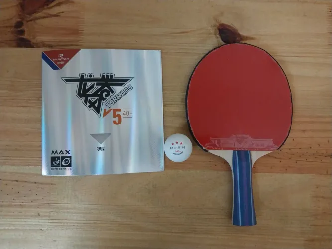 Raquete Loki Kirin K1-T + 2 Borrachas Reactor Tornado V5 c/brinde