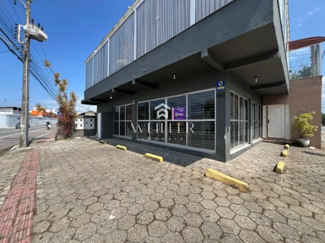 Sala comercial com 65m²para locação no bairro São João
