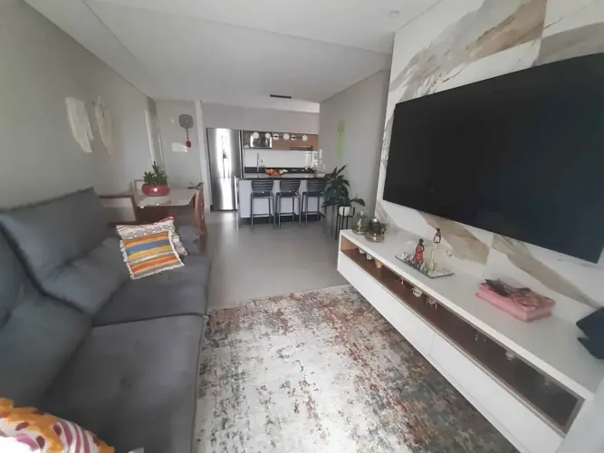 Apartamento (Padrão), com 3 quartos e 2 banheiros à Venda, 75 m² em São Paulo/SP