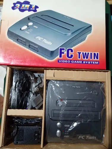 Vendo funciona super Nintendo e nintendinho pega jogos de 8bits e de 16 bits passo cartão 