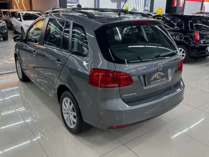Volkswagen Spacefox 2014
