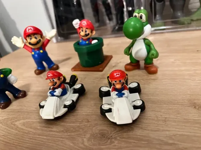 Miniaturas super mario kart 12 reais