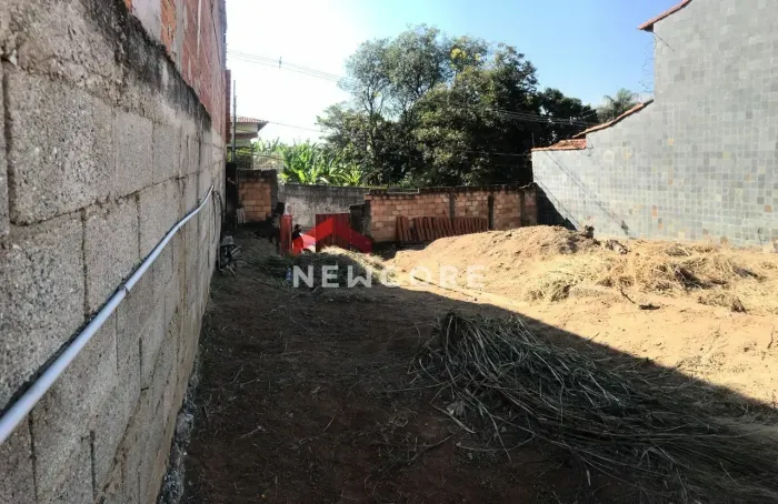 Lote em Rua Maria Rita Diniz e Souza - Camilo Alves - Contagem/MG
