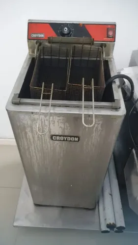 FRITADEIRA ELÉTRICA ÁGUA E ÓLEO