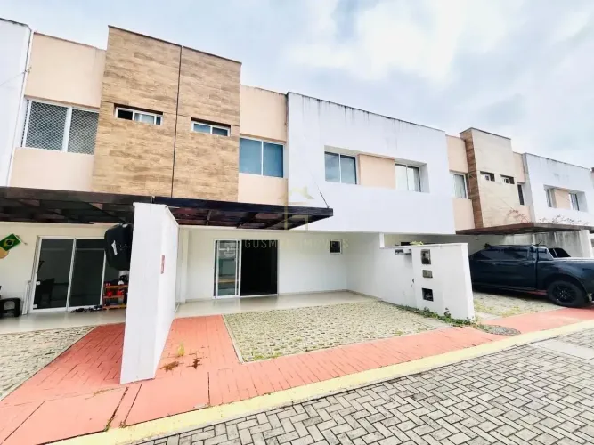 Casa em condomínio para venda de 144 m², com 03 suítes - Neópolis, Natal/RN