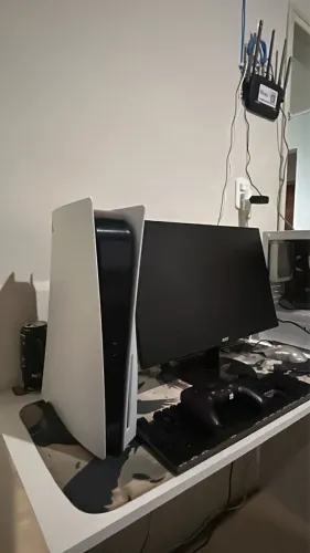 PS5 825GB + Monitor Acer 120Hz - Pronto para Jogar!