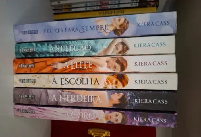 Kit de 6 Livros A Seleção - Kiera Cass