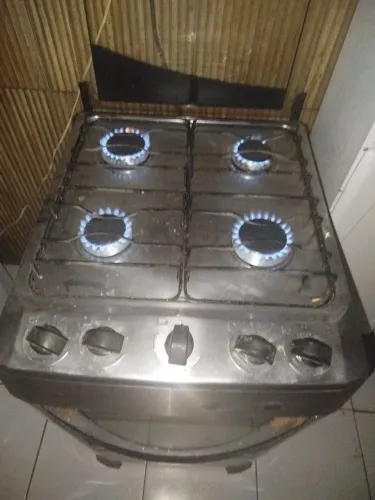 Fogão 4 bocas